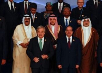 La ONU pide que los beneficios extraordinarios de las petroleras sirvan para pagar la factura de la crisis climática