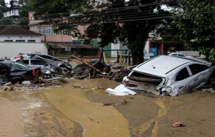 Catar reconoce los decesos de «entre 400 y 500» obreros emigrantes