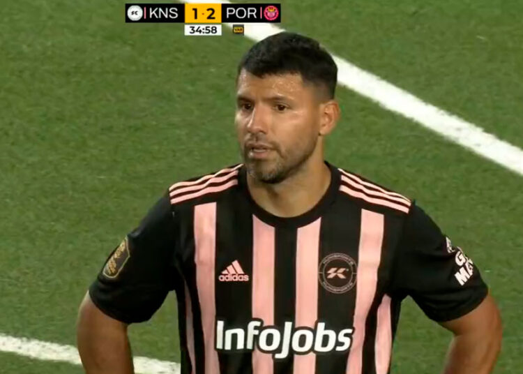 Sigue en Nepal la búsqueda de las víctimas de accidente aéreo