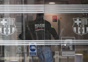 La Fiscalía española investiga una empresa de exresponsable arbitral que recibió pagos del Barca