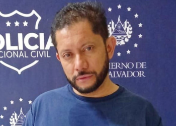 Arrestan a hombre que conducía ebrio y en sentido contrario