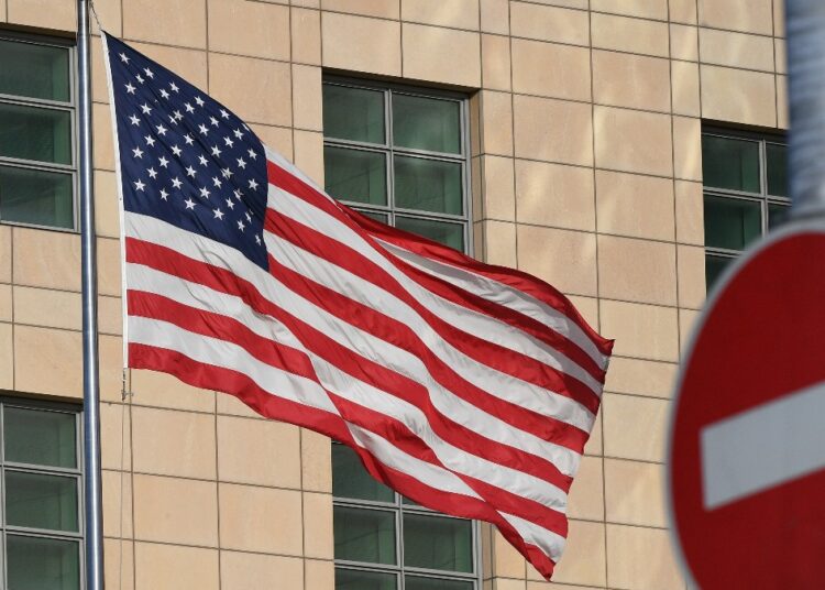 Estados Unidos insta a sus ciudadanos abandonar Rusia “inmediatamente”