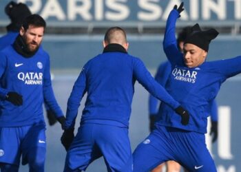 Mbappé, Messi y Verratti se entrenaron con normalidad de cara a enfrentar al Bayern