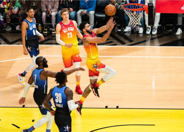 Jayson Tatum batió el récord de anotaciones del NBA All-Stars Game