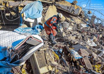 La misión humanitaria de El Salvador cumple este sábado su tercer día de trabajo en Turquía