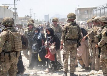 Al menos cinco fallecidos en un operativo talibán contra el Estado Islámico en Afganistán