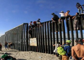 Grupo armado secuestró a cuatro estadounidenses en la frontera con México