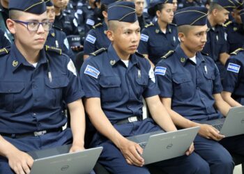 Seguridad apuesta por formación bilingüe de futuros policías