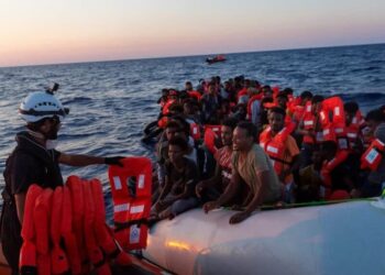 Italia decreta estado de emergencia migratorio por seis meses