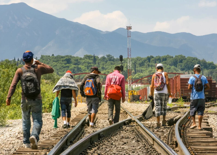 EE.UU. anuncia que España aceptará a migrantes desde centros en Latinoamérica