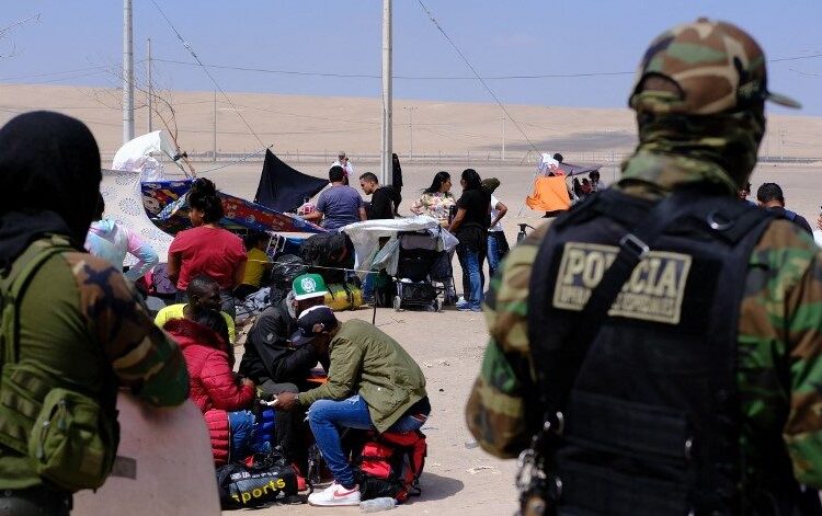 Perú decreta estado de emergencia en fronteras para controlar a migrantes