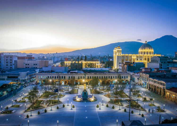 Ser el país más seguro de la región ubica a El  Salvador como un destino para inversionistas