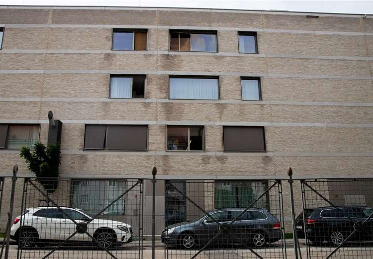 Tres muertos en incendio en hospital de Austria