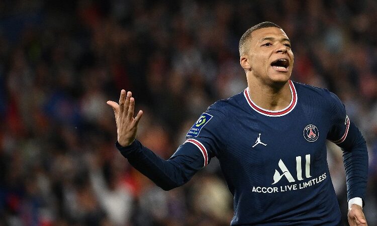 Mbappé fue nombrado mejor jugador de Francia por cuarto año