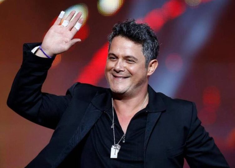 Alejandro Sanz agradeció las muestras de cariño por su estado de salud