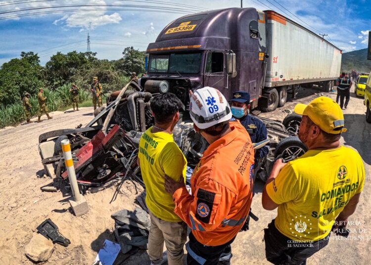 Conductor de rastra implicado en accidente cerca del redondel Integración iba a una velocidad inadecuada