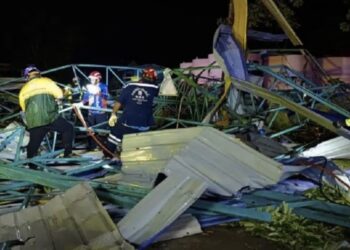 Siete fallecidos tras derrumbarse el techo de una escuela en Tailandia