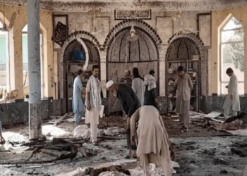 Al menos 10 muertos y más de 40 heridos tras explosión en mezquita de Afganistán