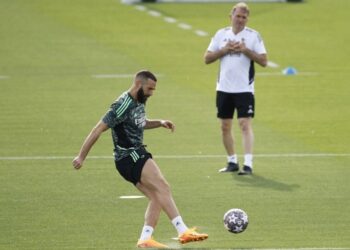 Benzema progresa de sus problemas musculares
