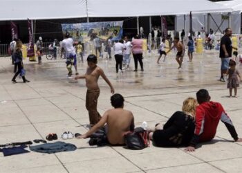 Seis muertos, más de 400 afectados y varias alertas: lo que deja la ola de calor que golpea a México
