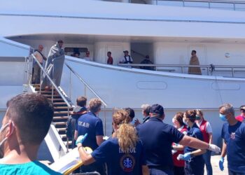 Suben a 78 los migrantes muertos en el naufragio ante la costa de Grecia