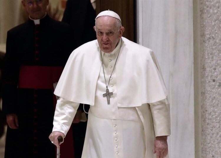 Papa Francisco será dado de alta este viernes tras su operación por una hernia abdominal