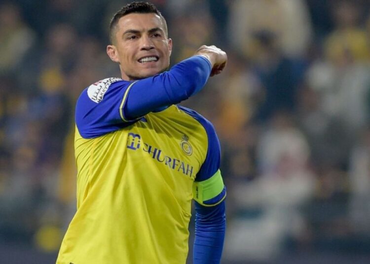 La FIFA sanciona al Al Nassr de CR7 por deudas