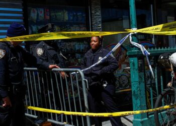 Detienen a hombre que disparó a transeúntes en Nueva York