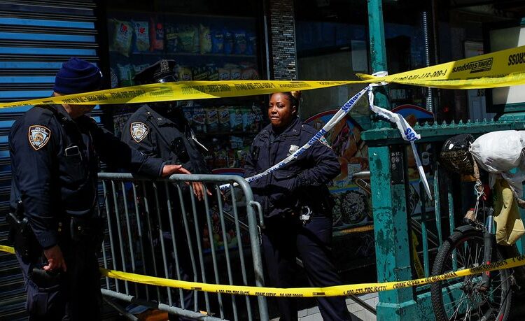 Detienen a hombre que disparó a transeúntes en Nueva York