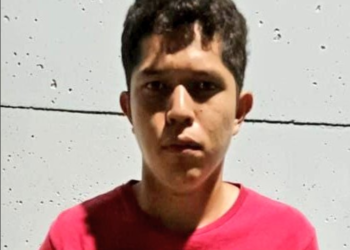 Incautan $1,000 y motocicletas a delincuente de robo a mano armada en Paseo El Carmen