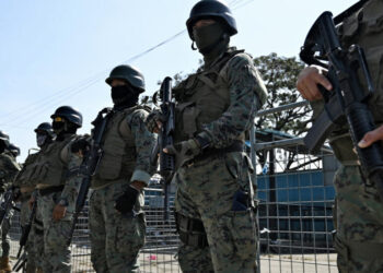 Al menos 18 reclusos muertos por violencia carcelaria en Ecuador