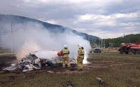 Al menos seis fallecidos al estrellarse helicóptero con turistas en Rusia