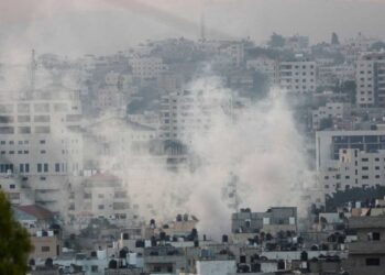 Israel bombardea Yenín y mata a ocho palestinos en una operación a gran escala