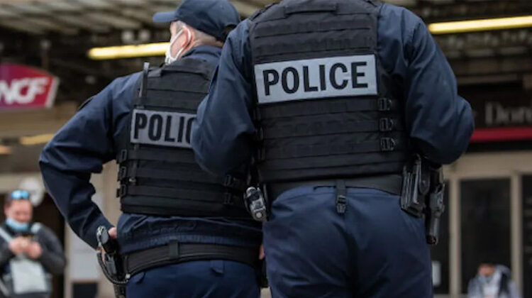 Hombre armado con un sable japonés es abatido por la policía en norte de Francia