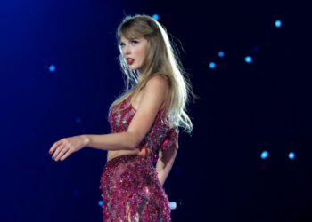 Taylor Swift, primera artista en alcanzar los 100 millones de oyentes en Spotify