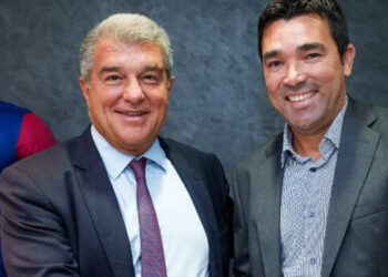 Deco, es nombrado nuevo director deportivo del  Barcelona