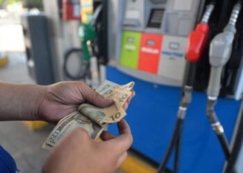Anuncian nuevos precios de referencia de los Combustibles