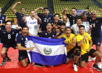 Medalla de plata para El Salvador en voleibol masculino