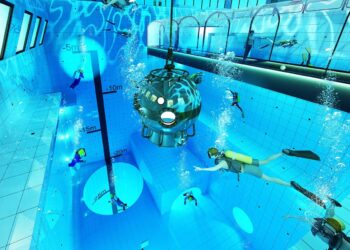 Astronautas de la NASA tienen la piscina más grande del mundo