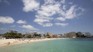 Cinco franceses y un suizo detenidos en Mallorca por violación grupal a una turista