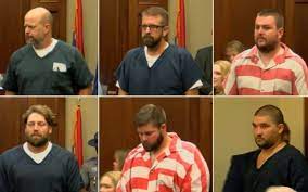 Seis expolicías en Misisipi se declaran culpables de torturar a dos hombres afroamericanos