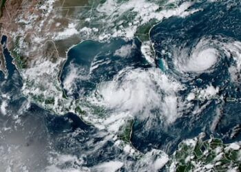 Tormenta tropical Idalia se convierte en huracán al acercarse a Florida