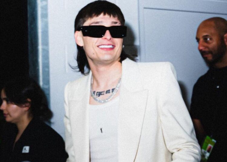 Tras recibir amenazas de muerte, Peso Pluma cancela concierto en Tijuana