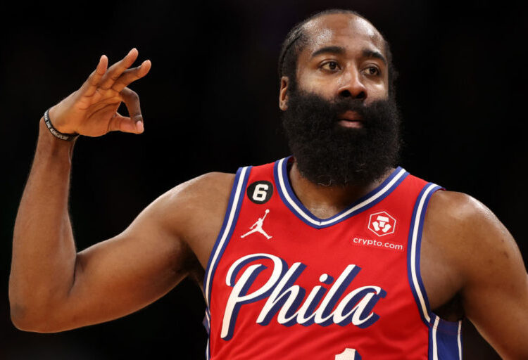 Los Sixers traspasan a James Harden a los Clippers