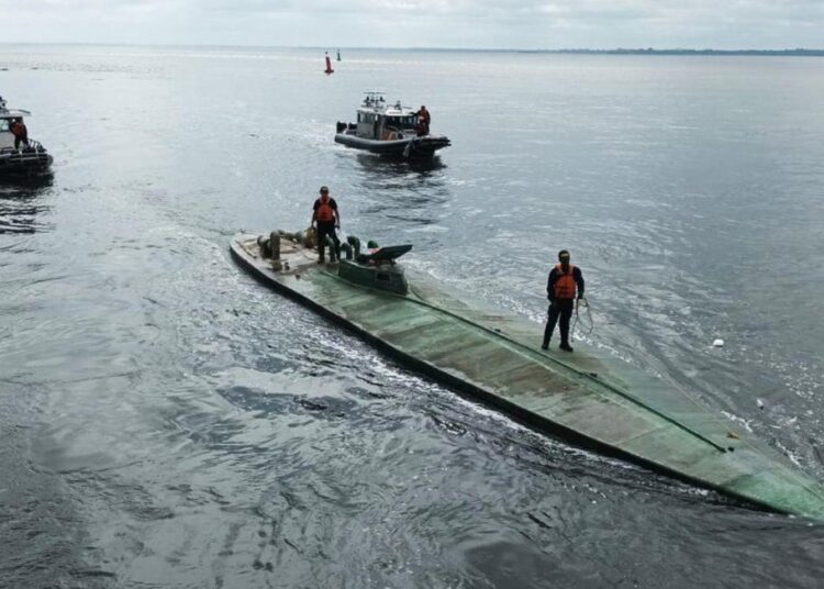 Incautan más de 3,2 toneladas de cocaína en el Pacífico colombiano