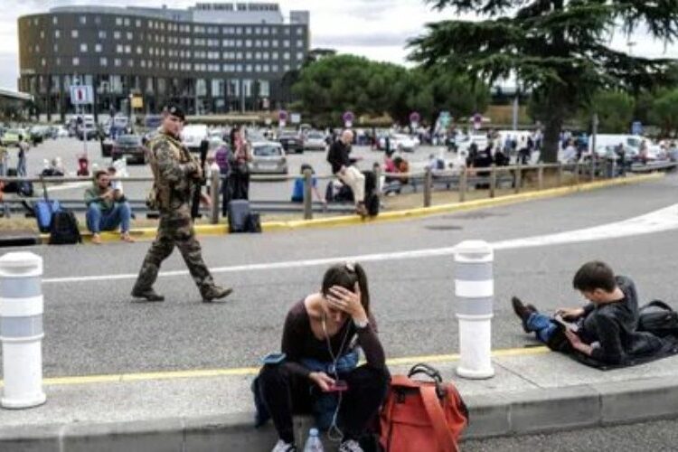 Nuevas evacuaciones de aeropuertos en Francia por amenazas de bomba