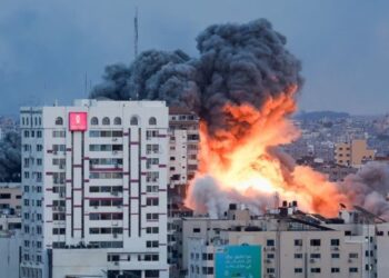 Más de 900 fallecidos en Israel y 560 en Gaza en la guerra con las milicias