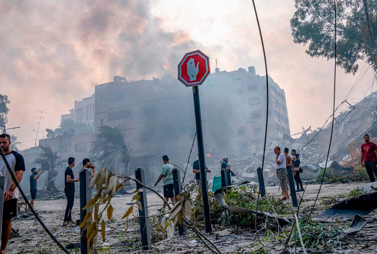 «Ni electricidad, ni alimentos, ni combustible»: Israel anuncia un asedio completo a Gaza