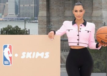 Kim Kardashian llega a la NBA con su marca de ropa interior