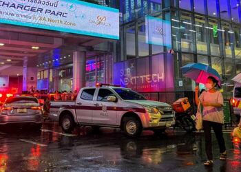Al menos 4 fallecidos y 2 heridos durante tiroteo en centro comercial en Bangkok, Tailandia